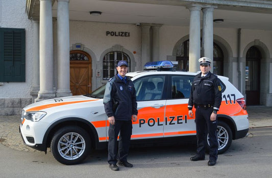 Warum die Polizei Graubünden auf Sattelstühlen sitzt