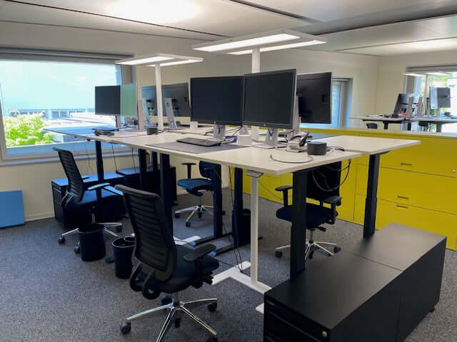 aufgeräumtes Büro Raiffeisenbank Oberfreiamt