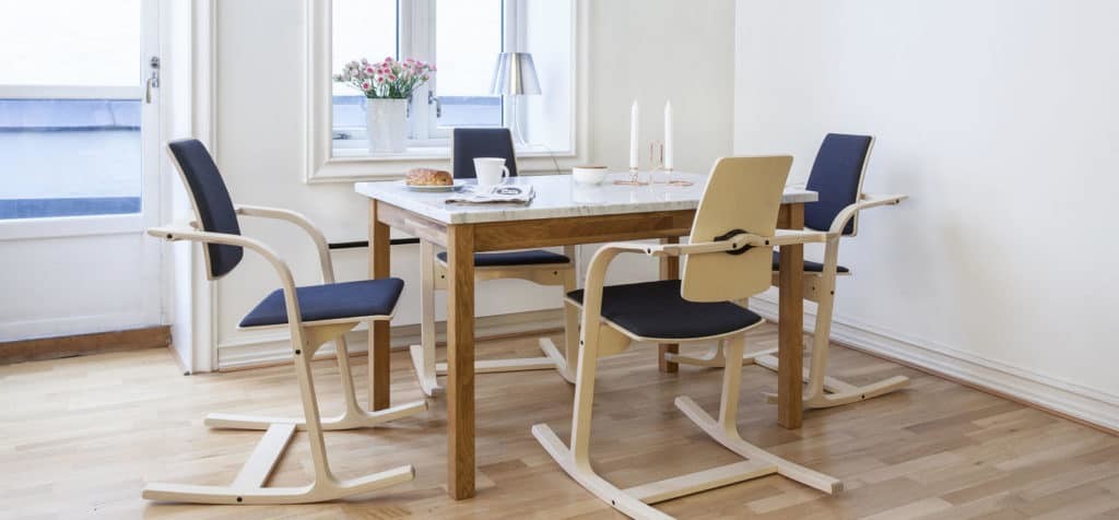 Schaukelstuhl: Opa wusste schon "Schaukeln ist gesund"